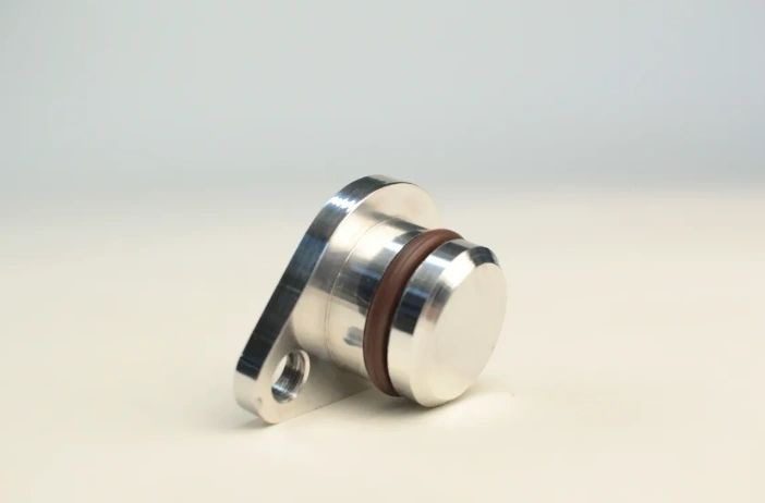 SCBI-6.0 Front cover plug
